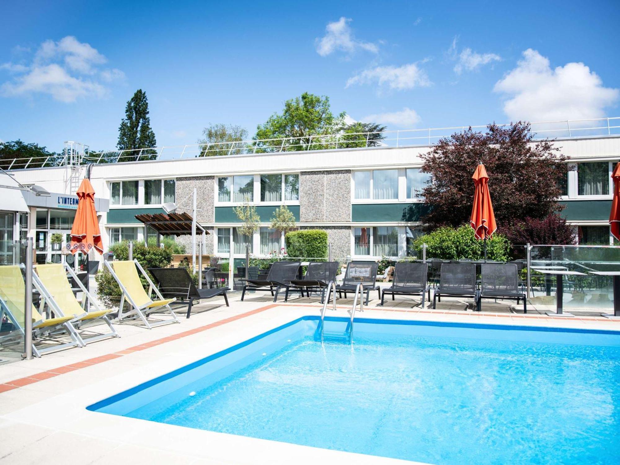 Hotel Novotel Evry Courcouronnes Exteriér fotografie